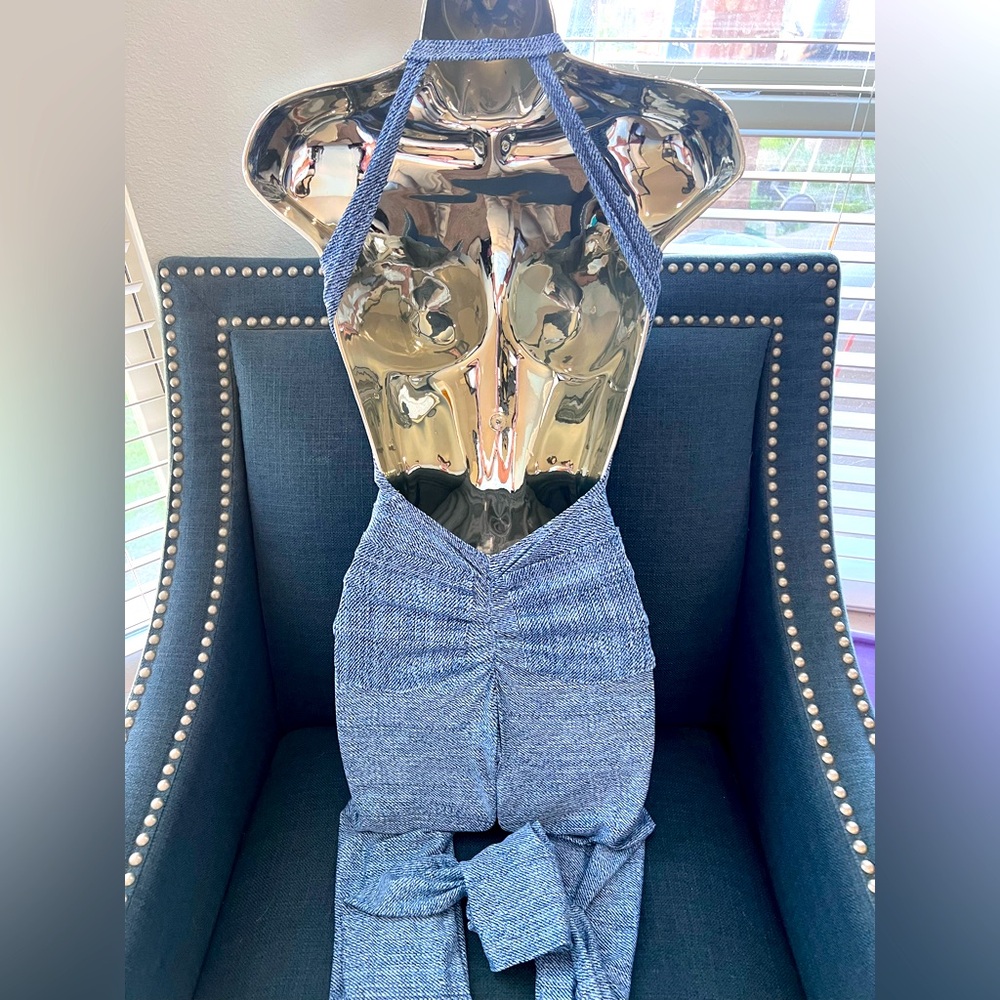 Jumpsuit - Picture 2 of 4